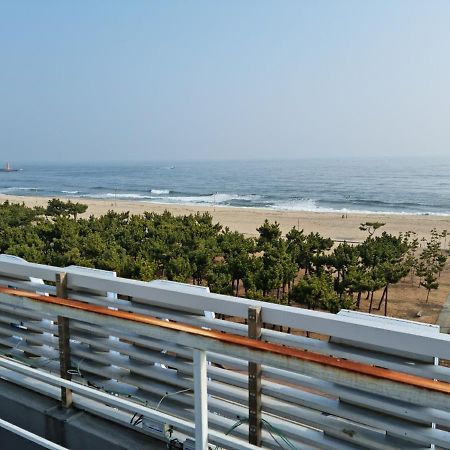 Pine Beach Yangyang Zewnętrze zdjęcie