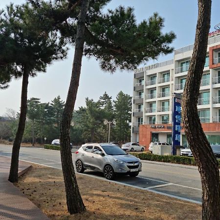 Pine Beach Yangyang Zewnętrze zdjęcie