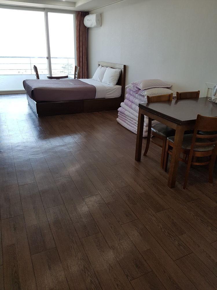 Pine Beach Yangyang Zewnętrze zdjęcie