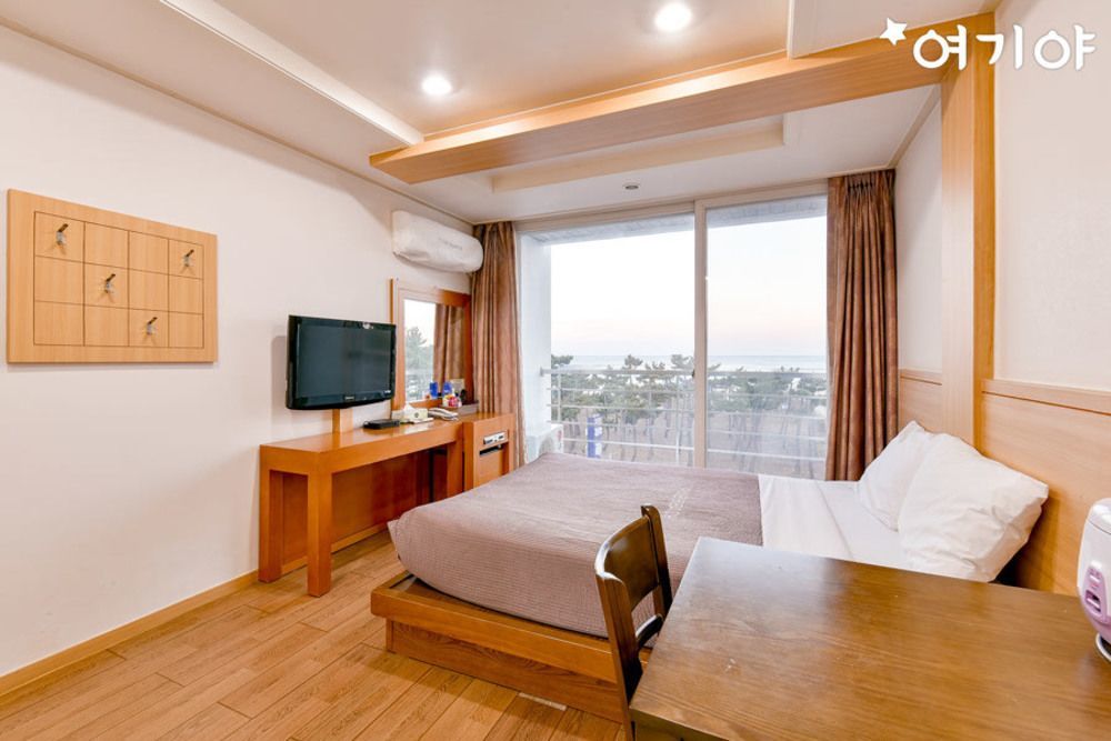 Pine Beach Yangyang Zewnętrze zdjęcie
