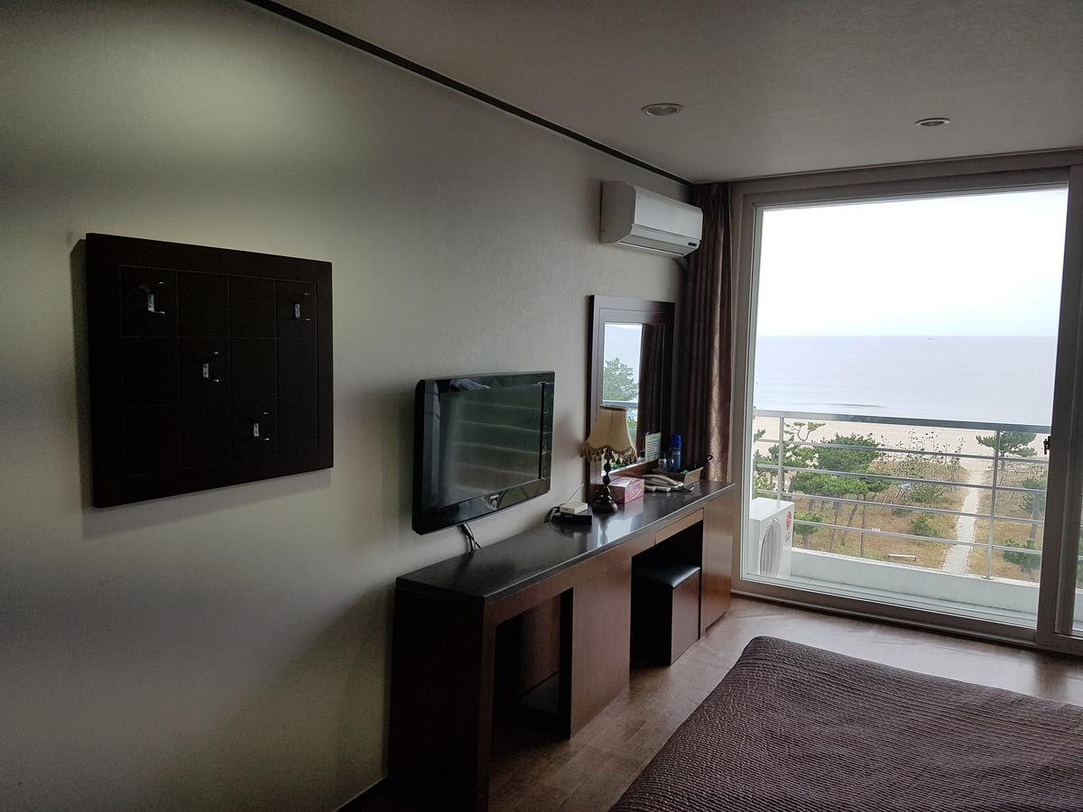 Pine Beach Yangyang Zewnętrze zdjęcie
