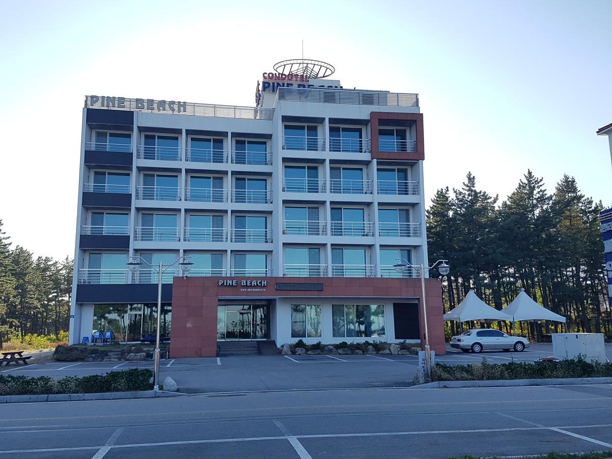 Pine Beach Yangyang Zewnętrze zdjęcie